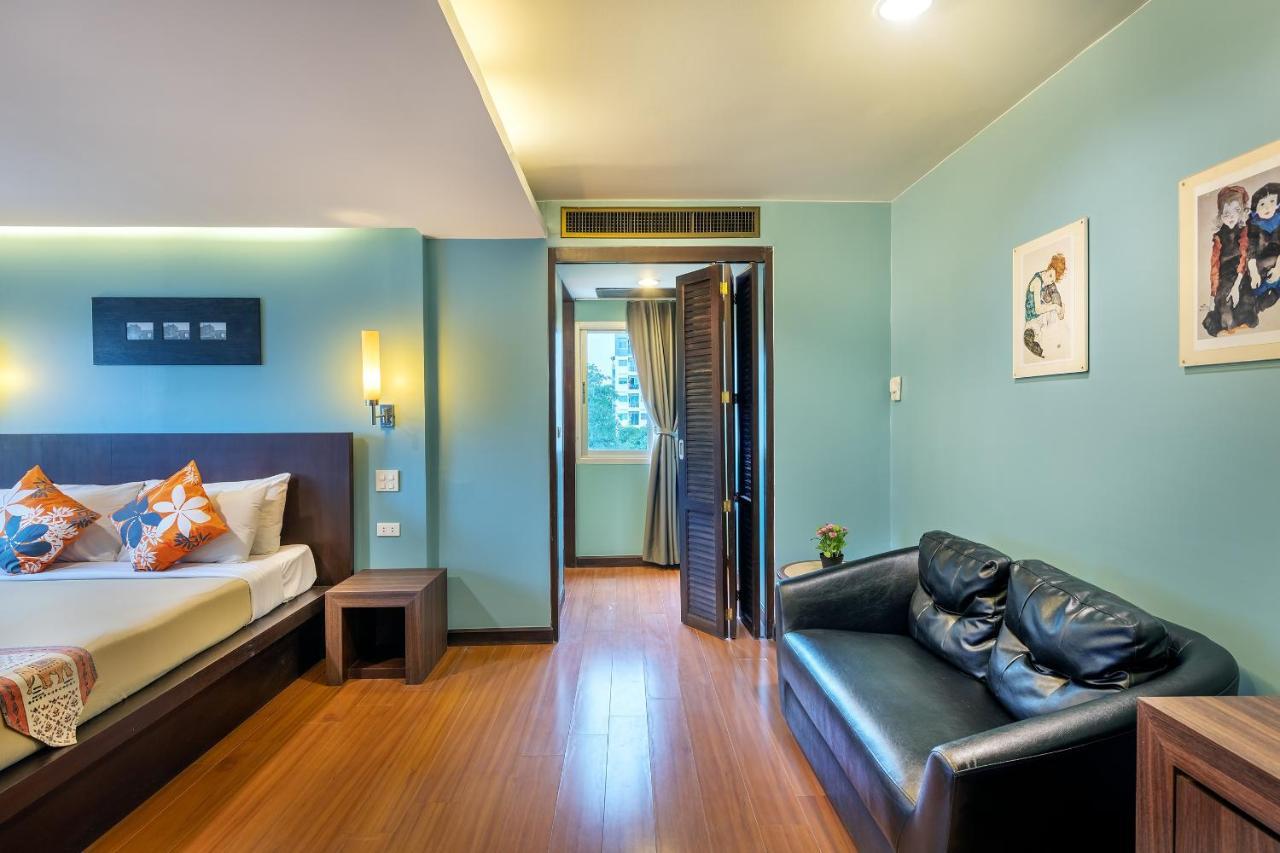 The Twelve 3*