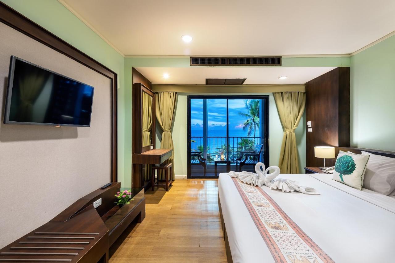 The Twelve Hotel 3*