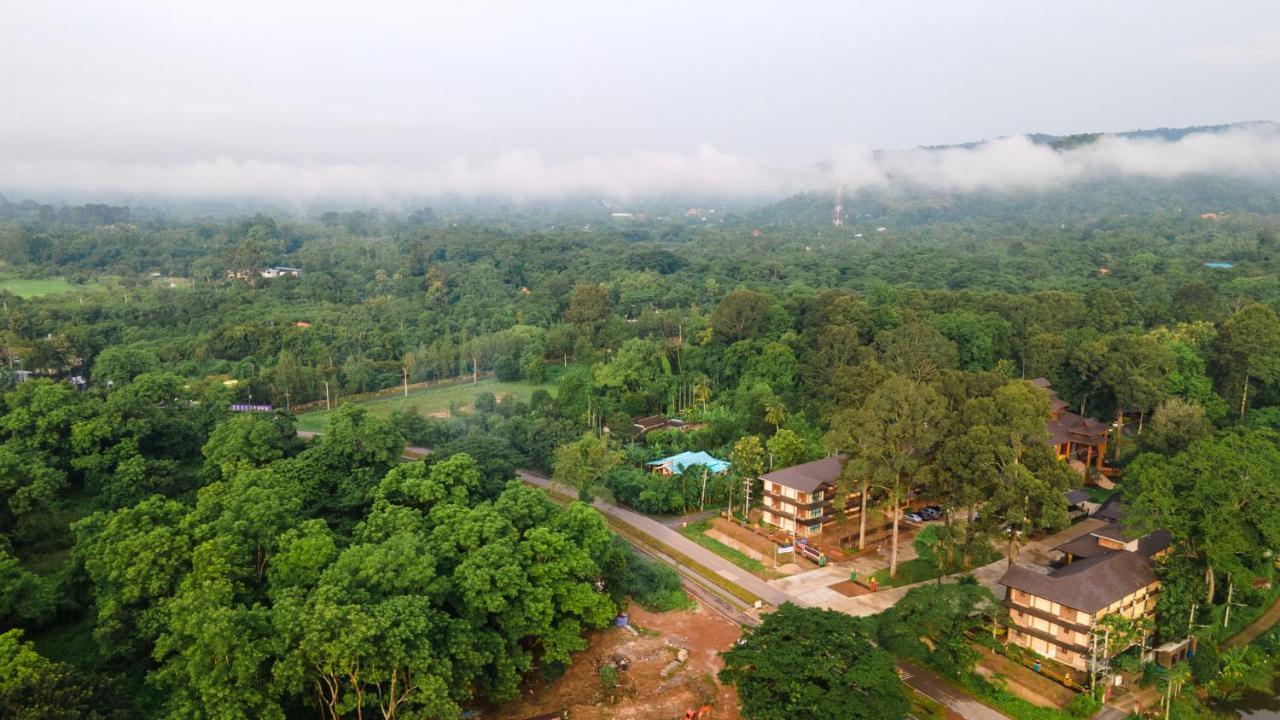 Phumontra Resort Nakhon Nayok