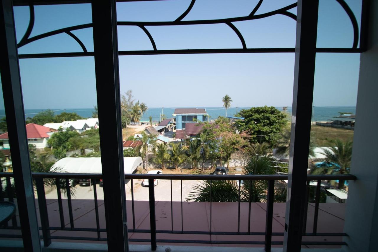 Na Nicha Hotel Ban Krut (Prachuap Khiri Khan)