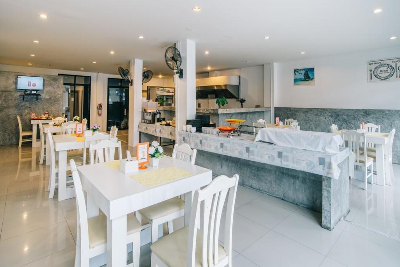 Patong By Icheck Hotel 3*