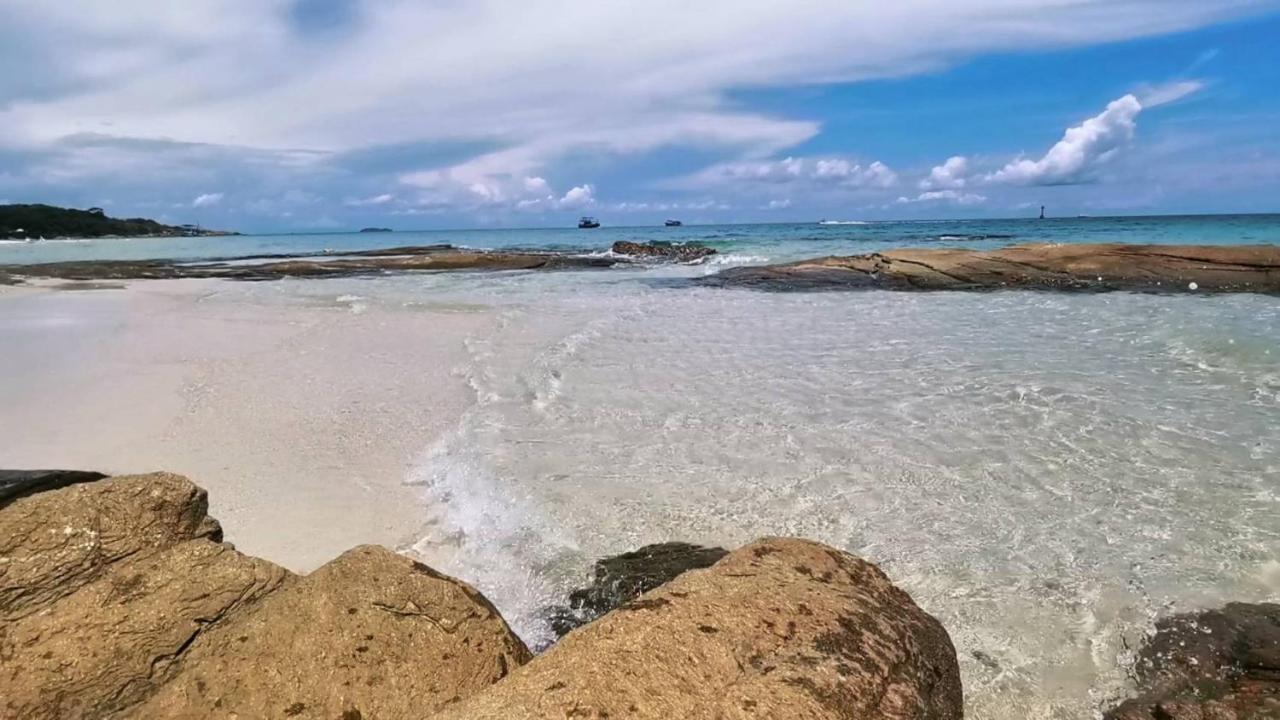 Bay Samed Resort