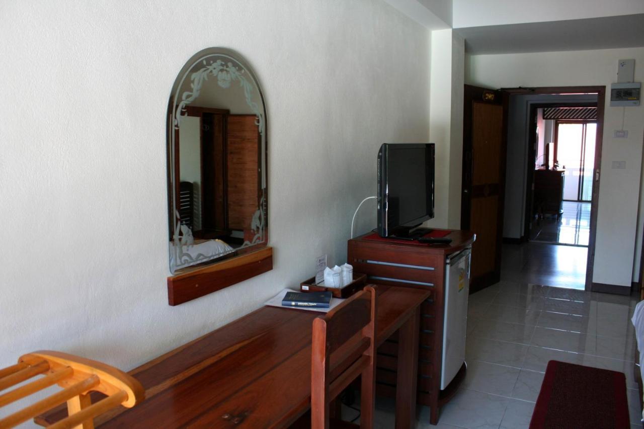 Riverfront Hotel 3*