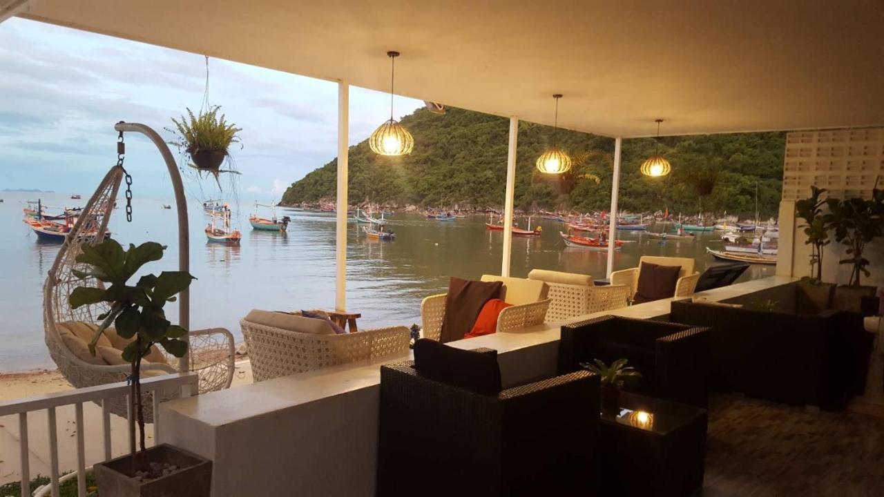 Resort Aownoi Bay *