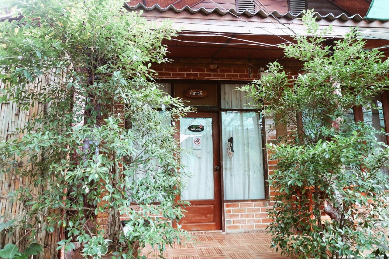 Ruennamyen Amphawa Resort Samut Songkhram