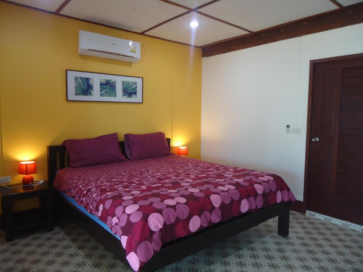 Sea Breeze House, Naiplao Inn