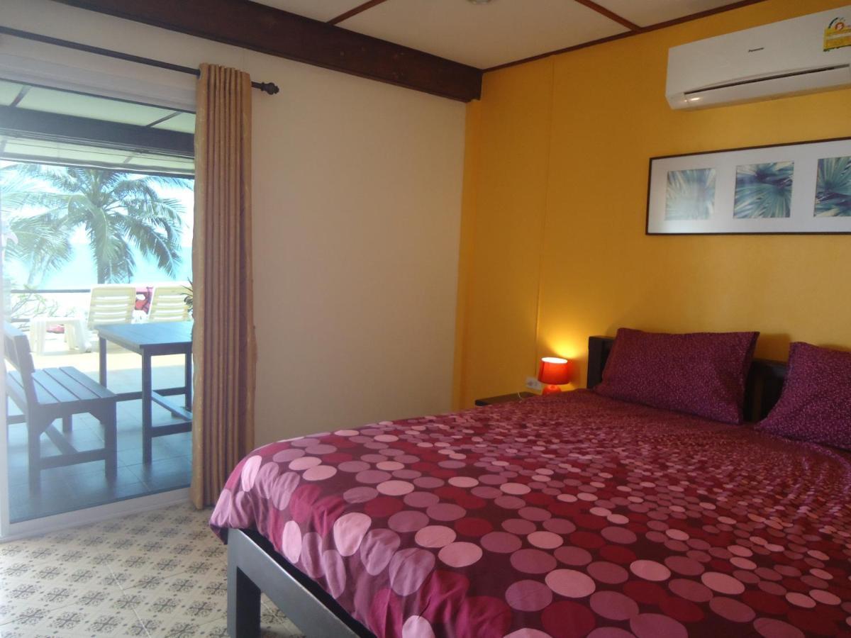 Sea Breeze House, Naiplao 2*