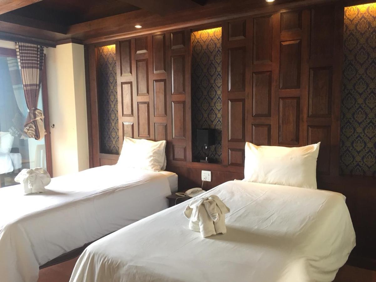 Jj Hotel