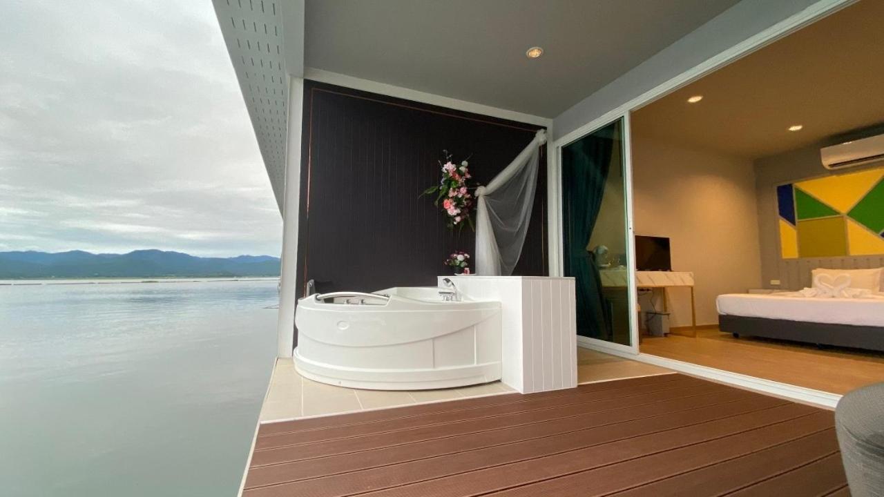 Raya Buri Kanchanaburi Resort 4*