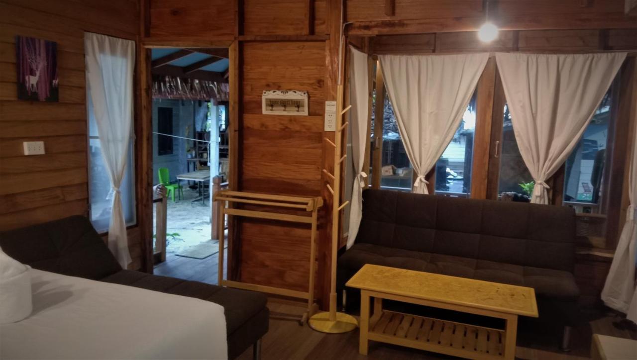 Lazy Hut 2* Koh Phayam