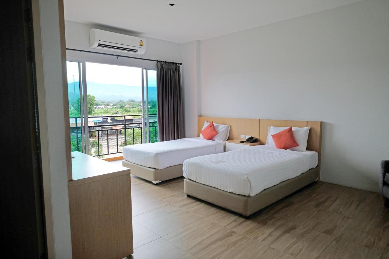Sleeping Tree Hotel 3*