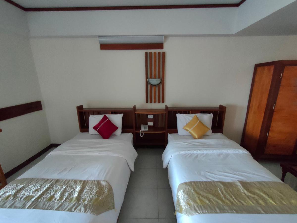 Riverfront Hotel Mukdahan