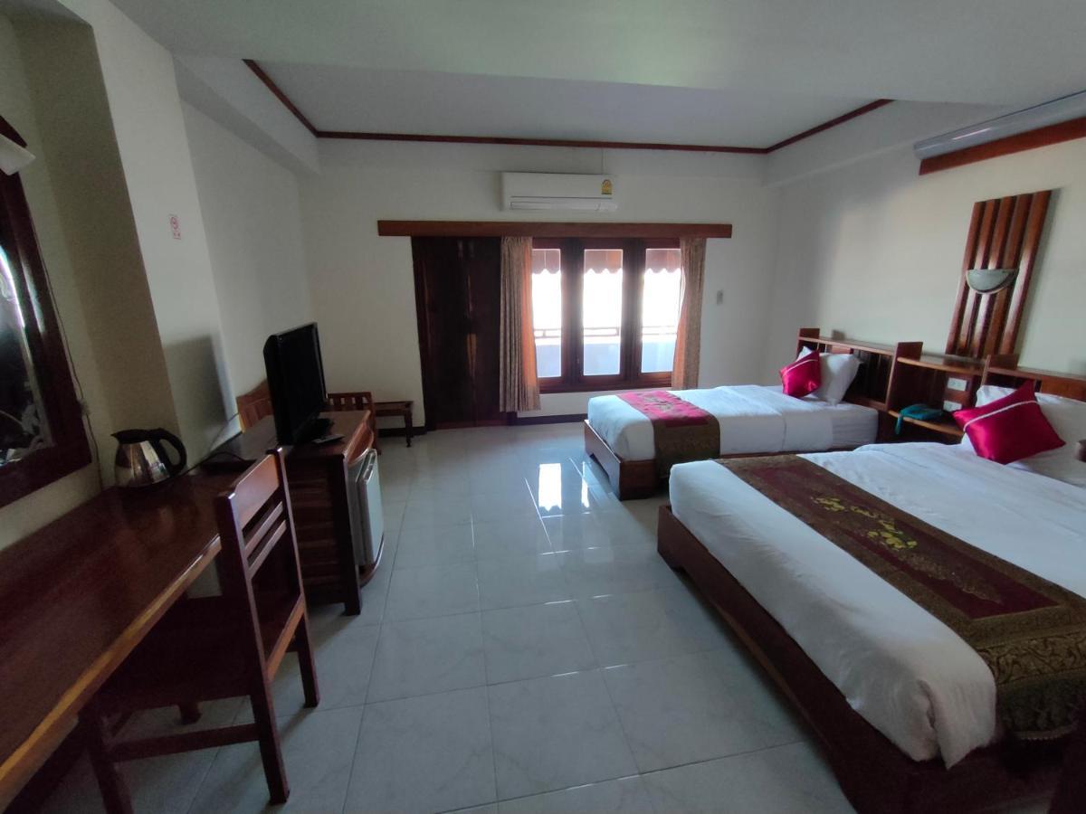 Hotel Riverfront Mukdahan