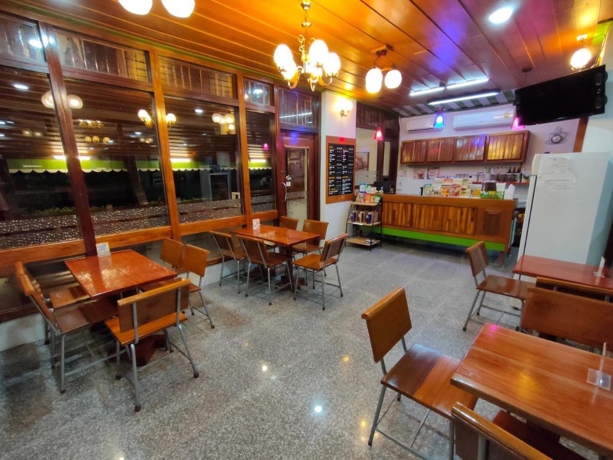 Riverfront Hotel 3*