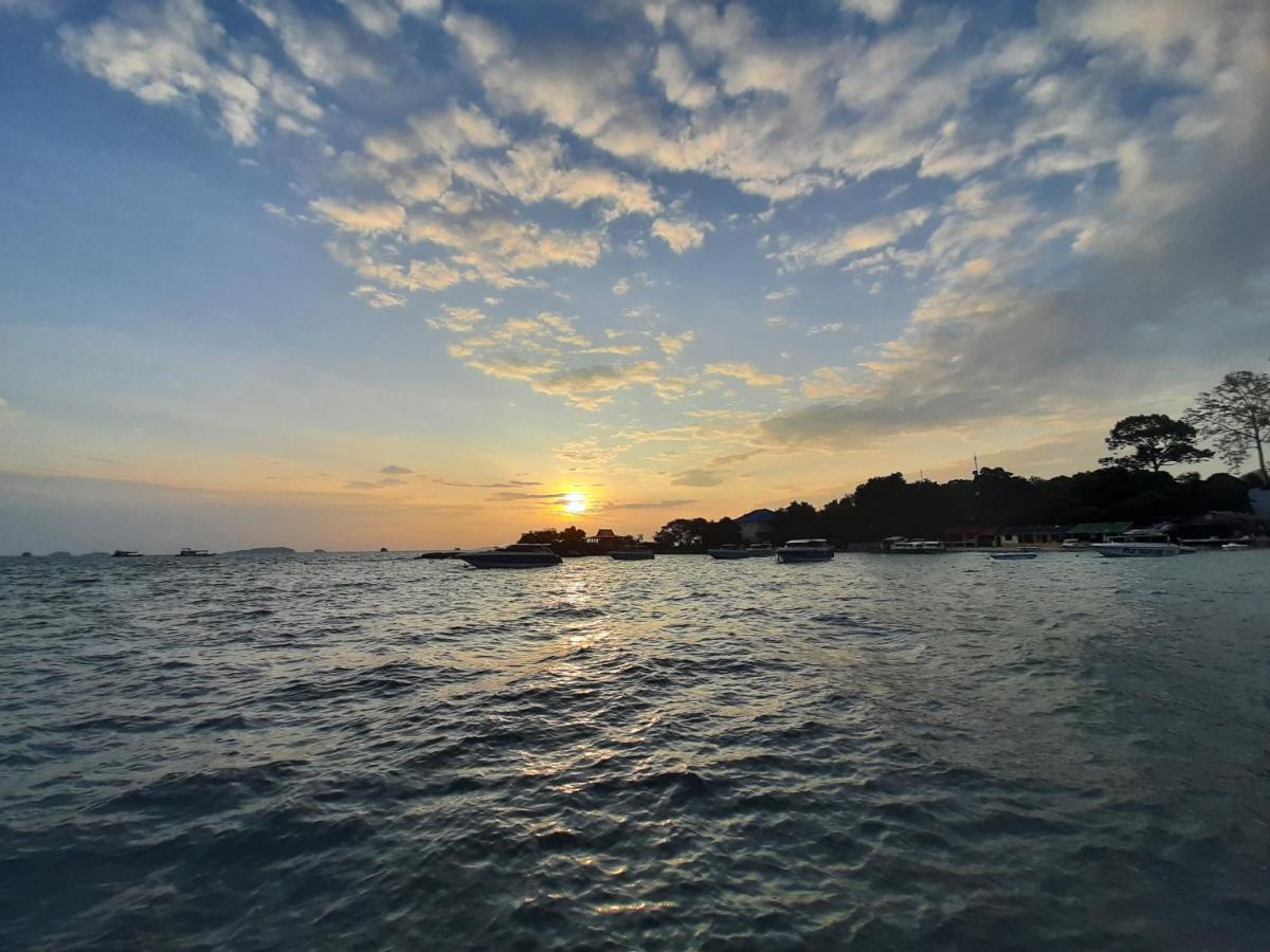 Runa Runa The Samed Island Koh Samet
