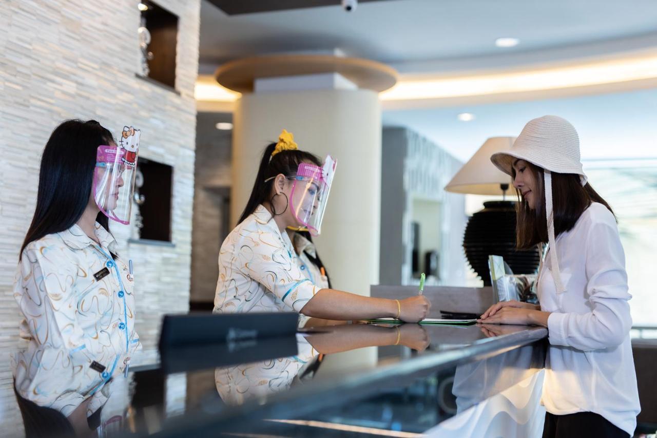 Hotel The Centris 4*