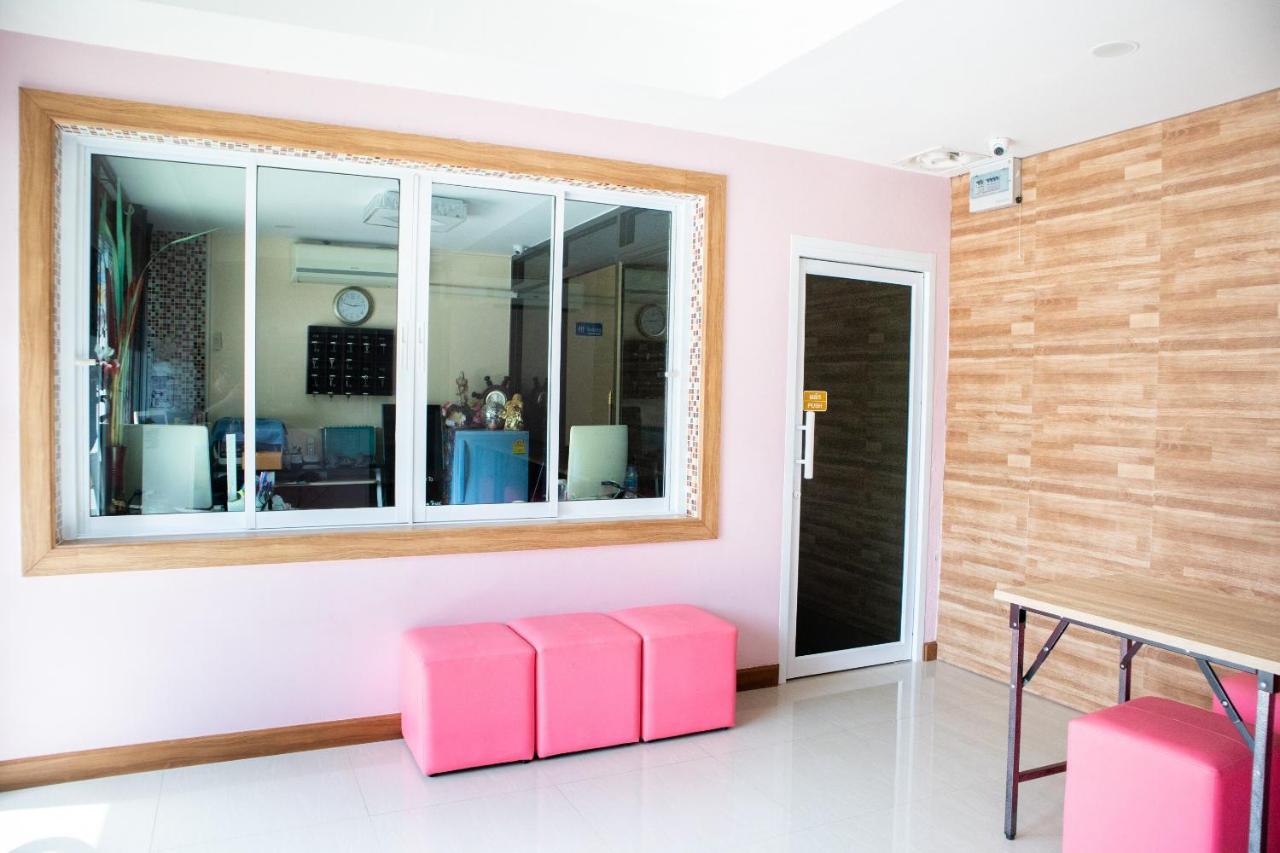 Hotel Oyo 927 Samui Platinum 2*