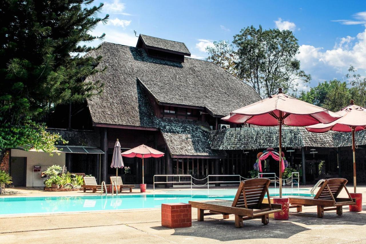 Oyo 720 Royal Ping Garden & 2* Chiang Mai