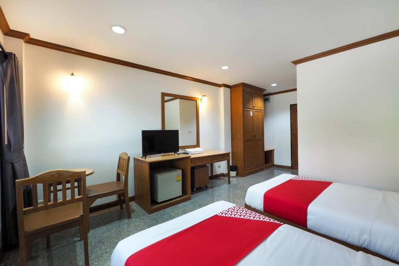 Oyo 859 Golden Land Hotel