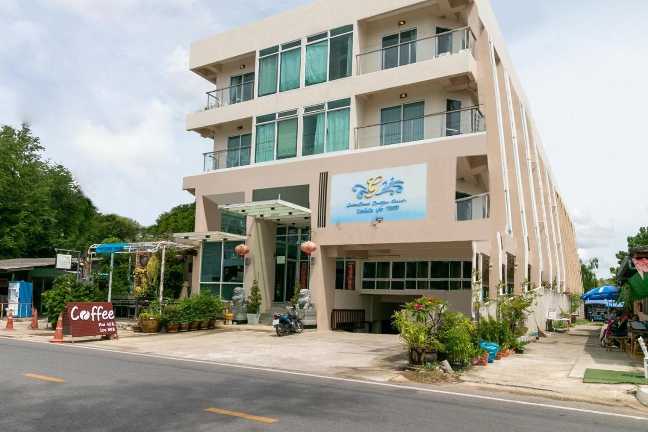Hotel Golden Boutique 4*