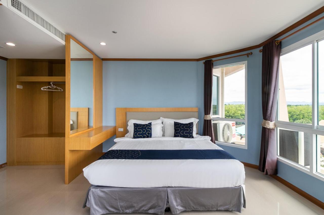 Golden Boutique Hotel