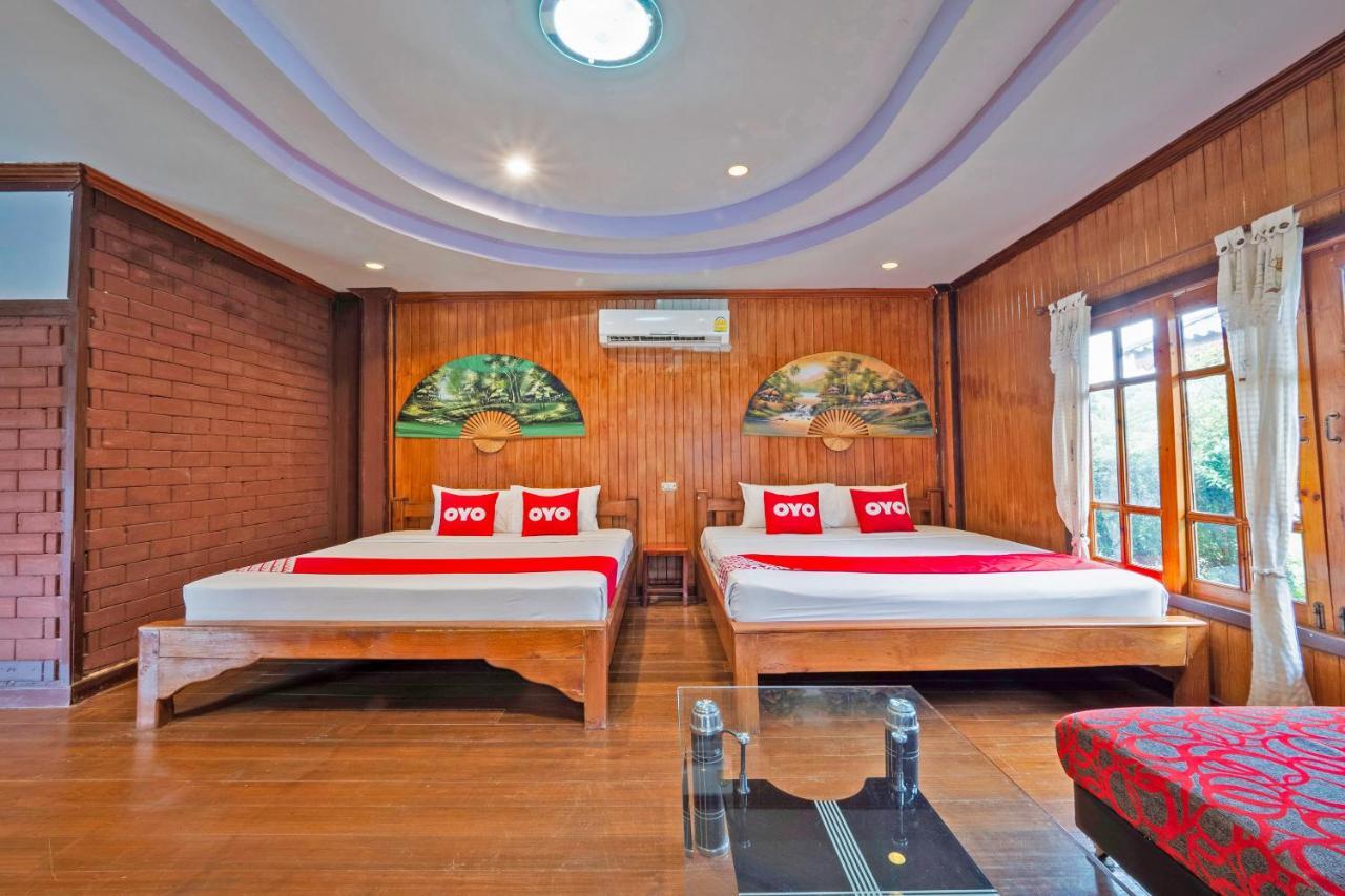 Hotel Oyo 75336 Blue &
