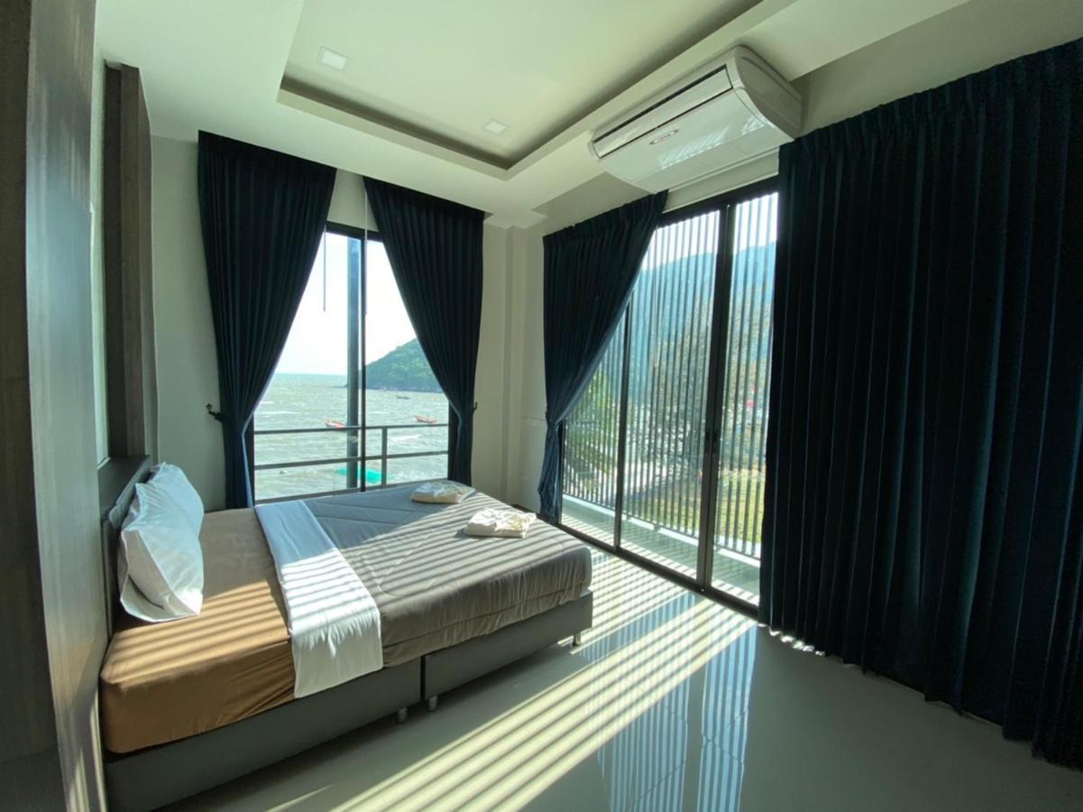 Aownoi Bay Resort