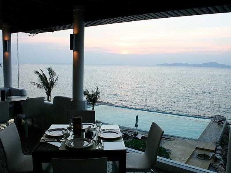 Golden Cliff House
