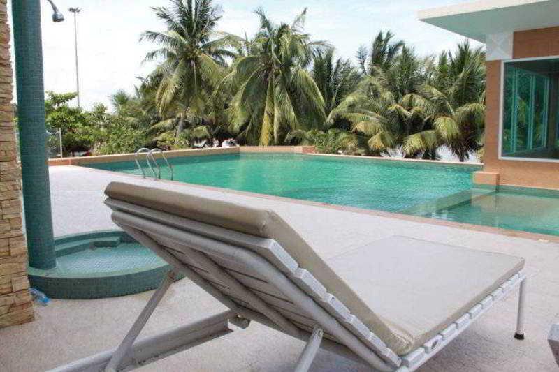 Hotel Na Na Chart Bangsaen Chonburi