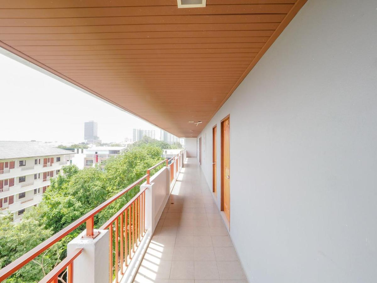 Oyo 75367 Ud Pattaya 4*