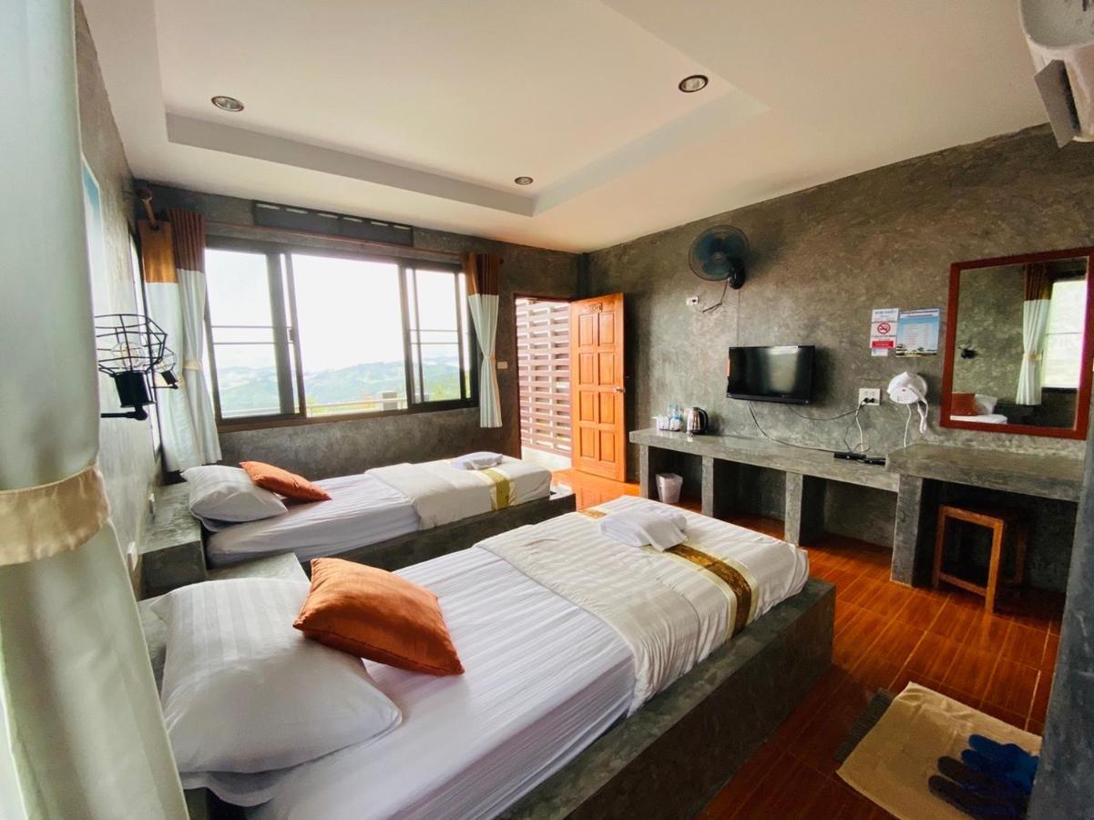 Phumektawan ภูเมฆตะวัน Hotel&restaurant Resort Mae Salong