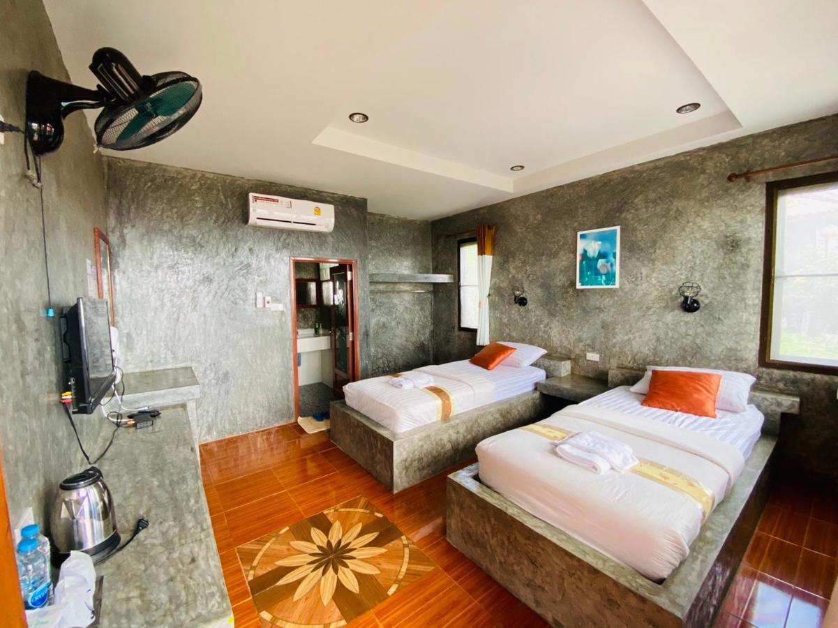 Resort Phumektawan ภูเมฆตะวัน Hotel&restaurant 2*