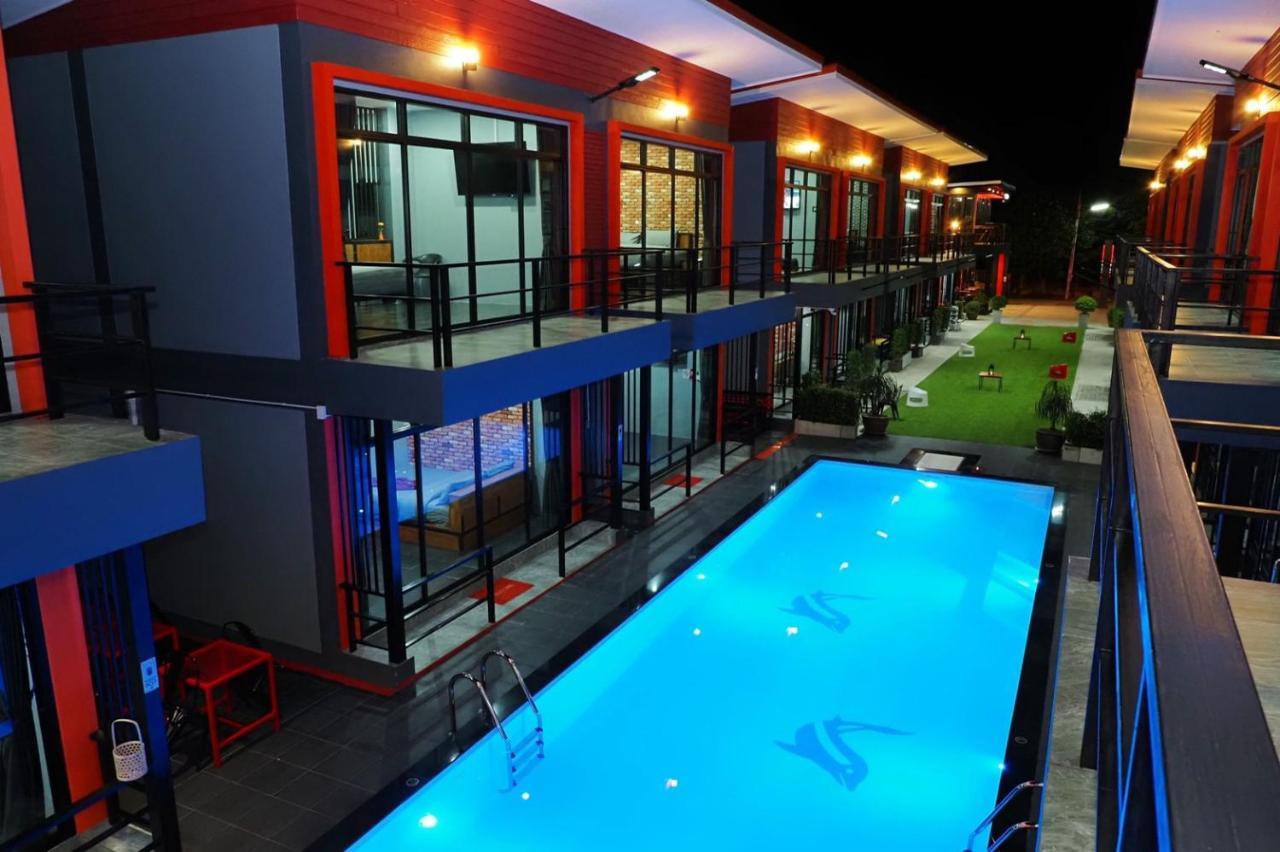 Resort The Stories *