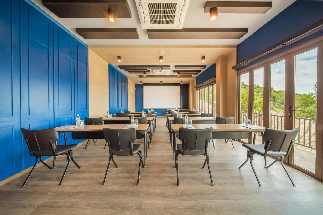 Hotel Novotel Marina Sriracha