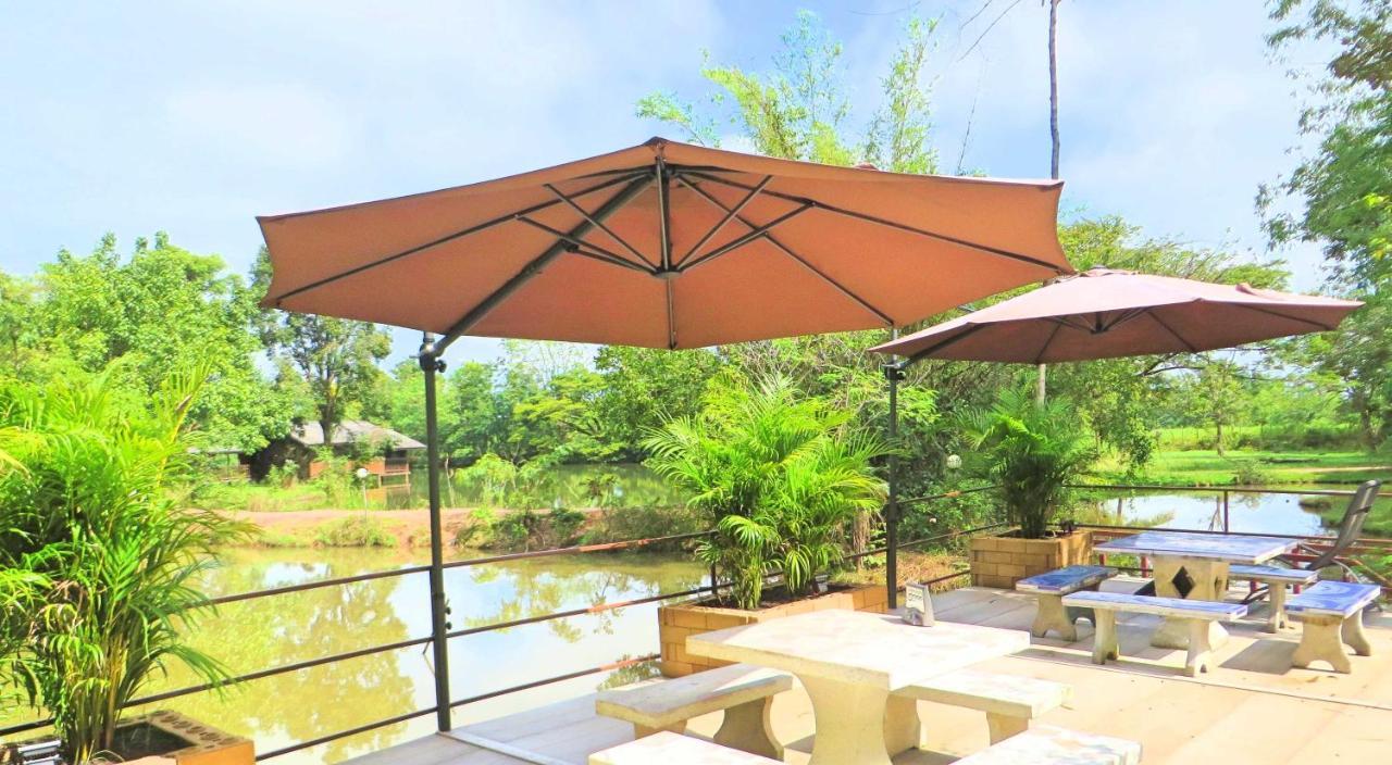 Isaan Perazim Park Resort