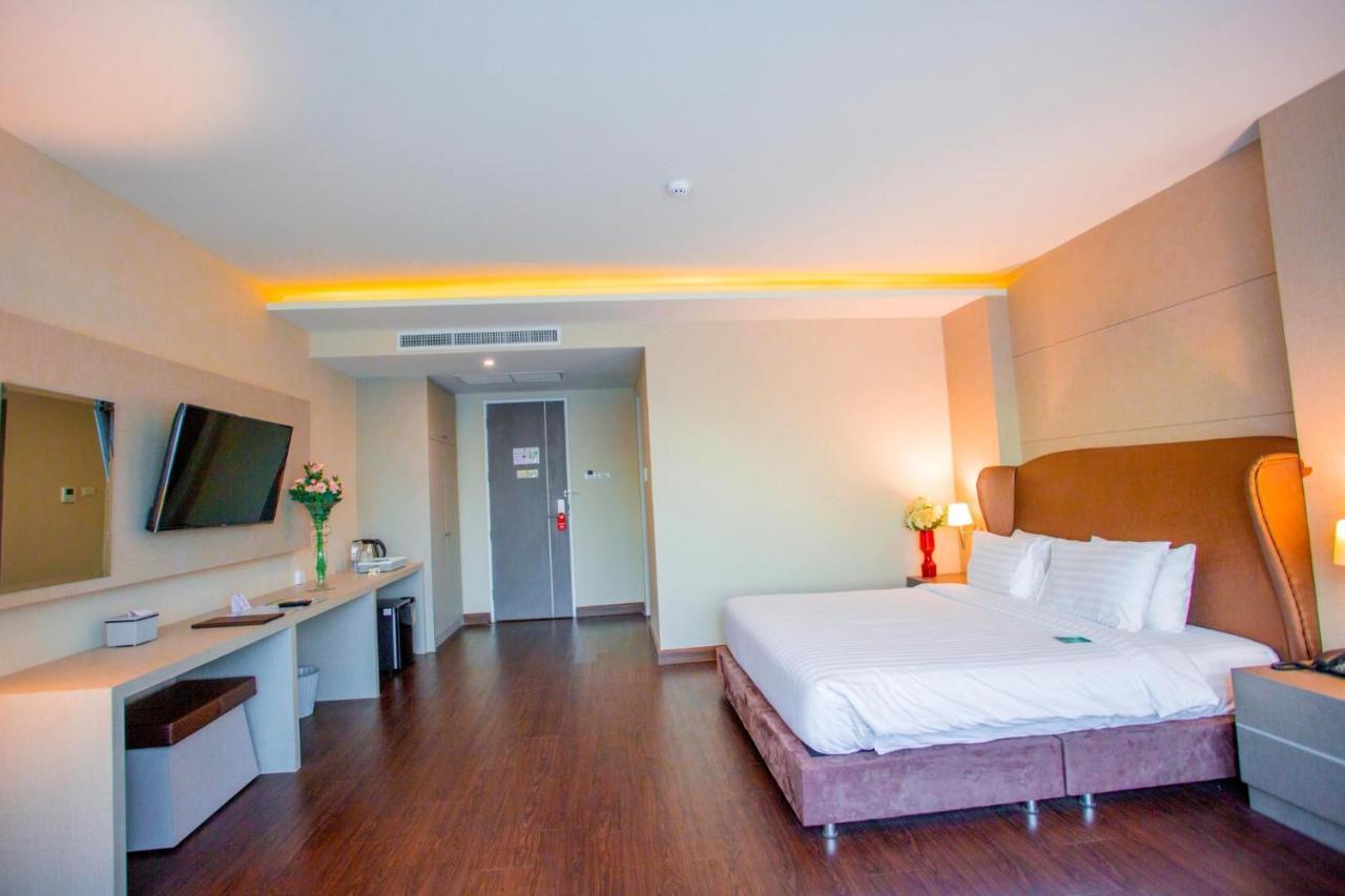 The Cheewin And Convention Hotel