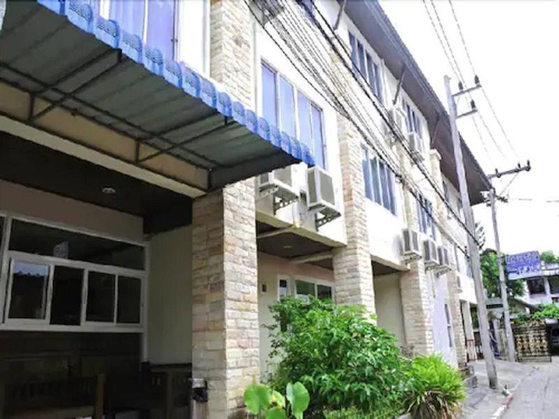 Lek Hotel Chaweng (Koh Samui)