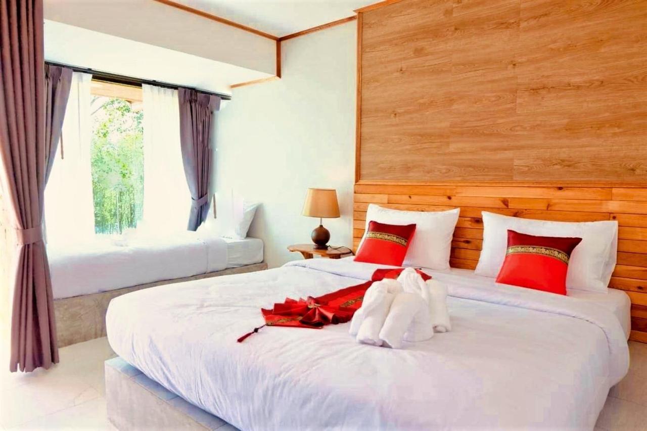 Rinna Hotel Koh Mook