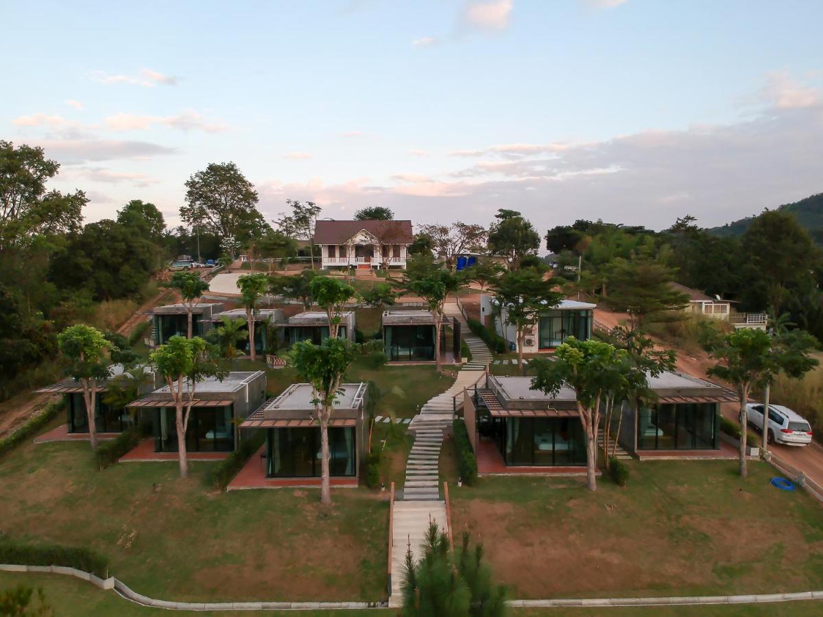 Baan Phu Pa Pha บ้านภูปภา *