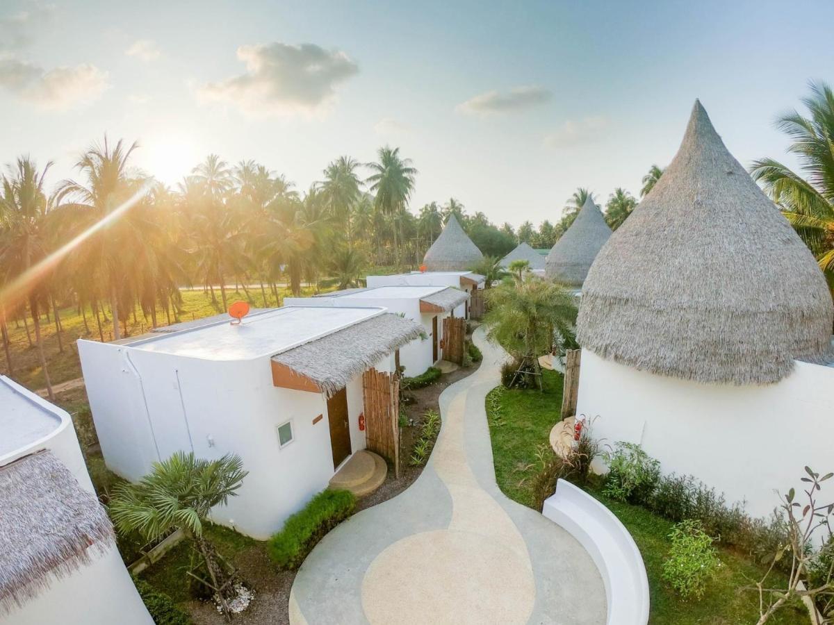 Resto Sea - Baan Krut Hotel