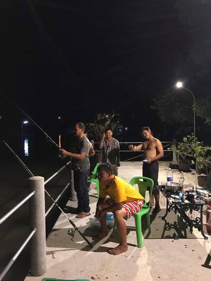 Baan Bon Bang Tabun