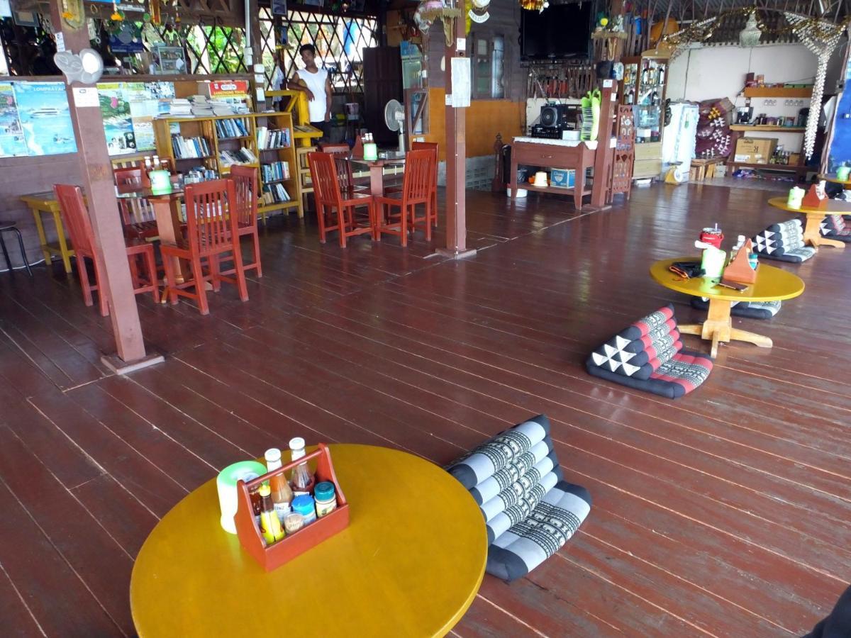 Planetz Ok Huts Sharkbay * Koh Tao