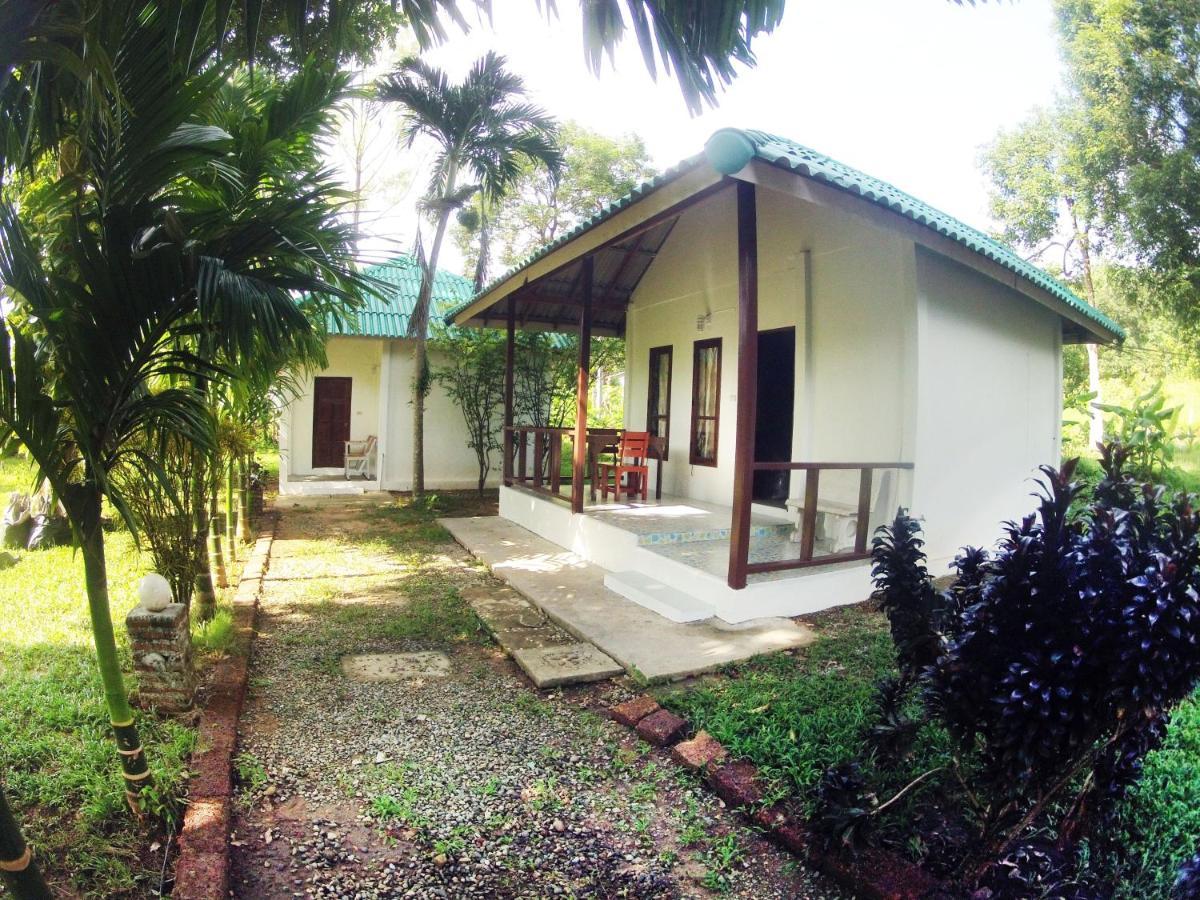 Resort Tropical Paradise Leelawadee