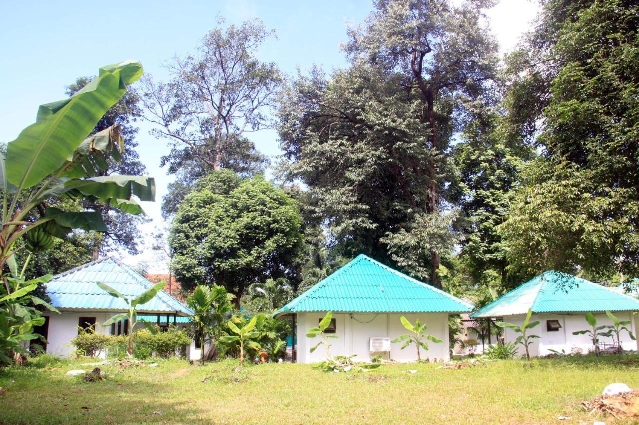 Resort Tropical Paradise Leelawadee