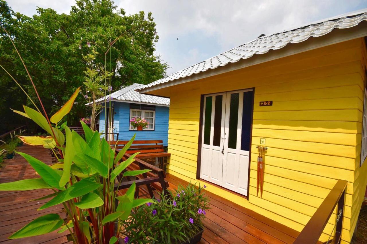 Mango House Resort *