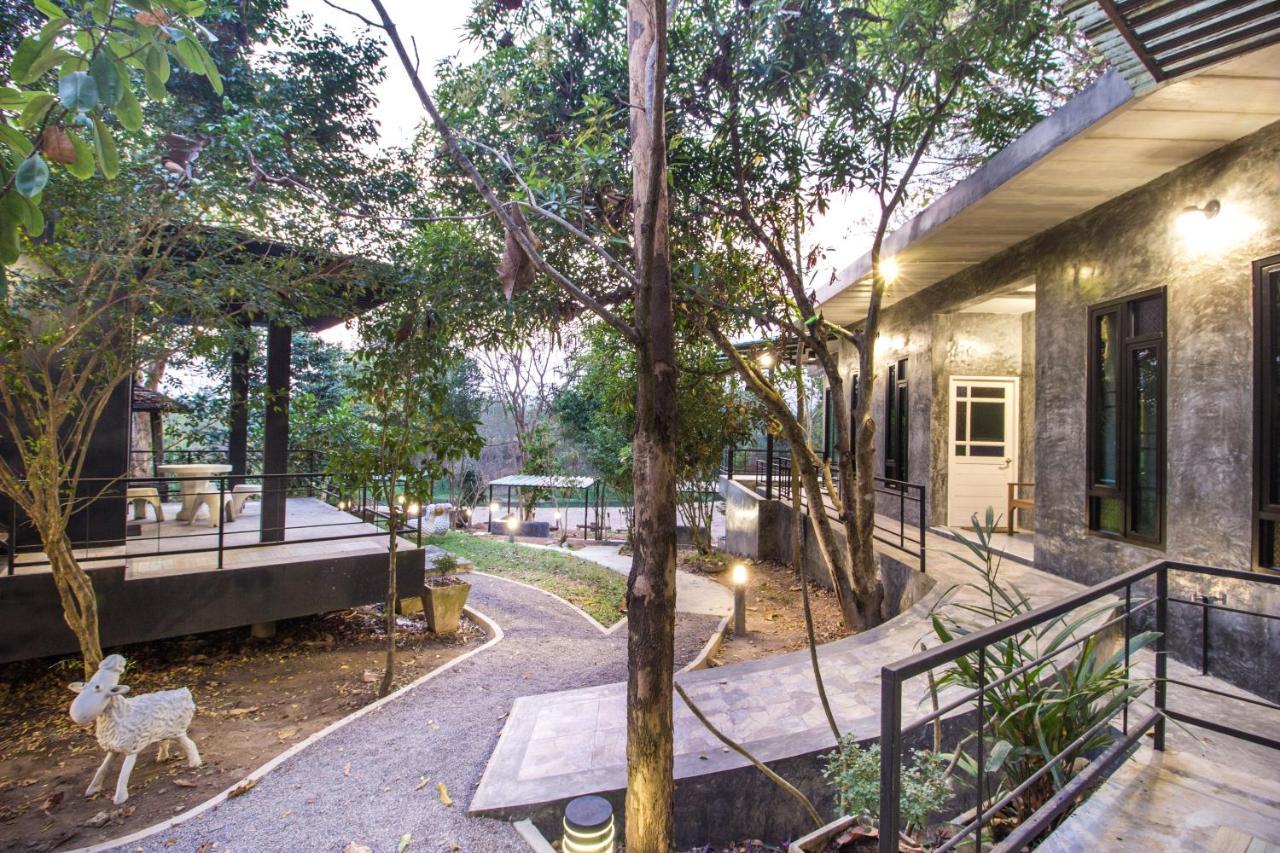 Baan Naratawan Bed & Breakfast