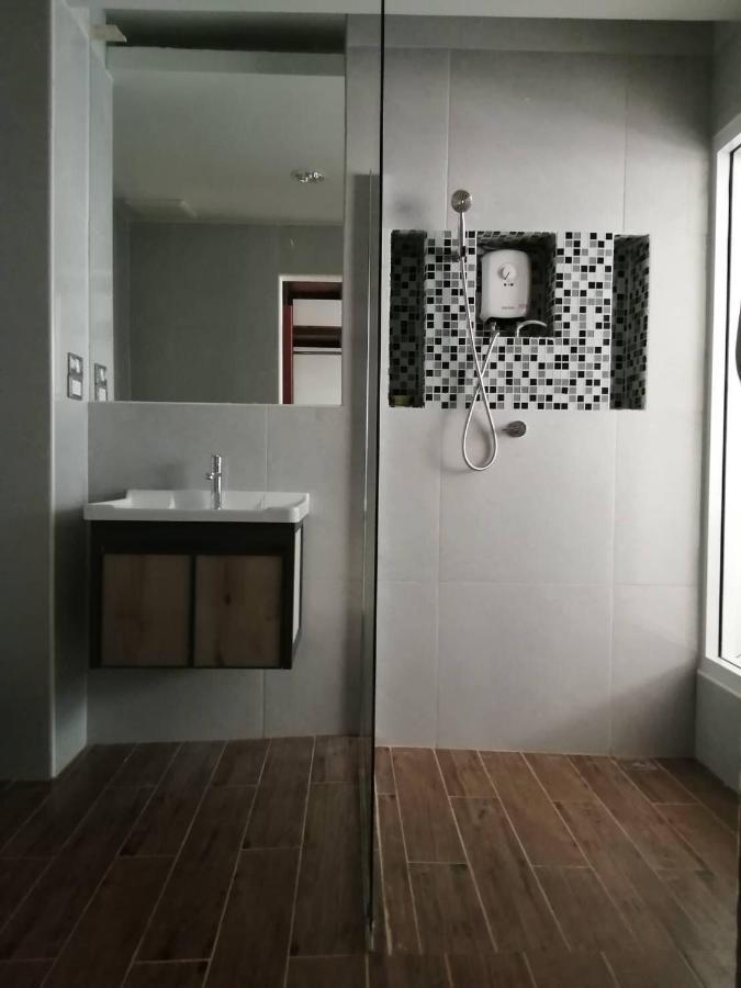 Richmond Hotel 4*
