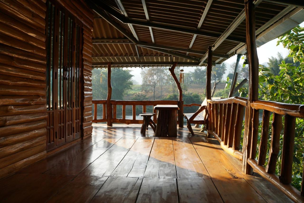 Resort Baanrai Khunya บ้านไร่คุณย่า *
