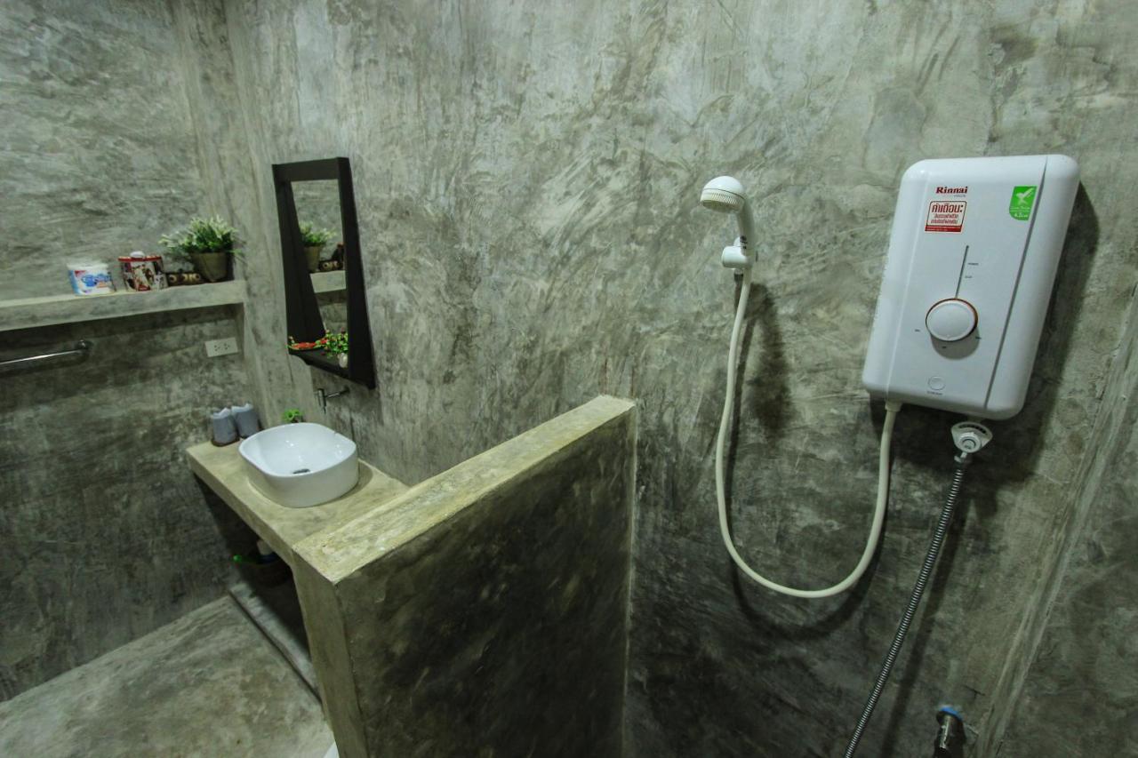 Tk Hotel 2*