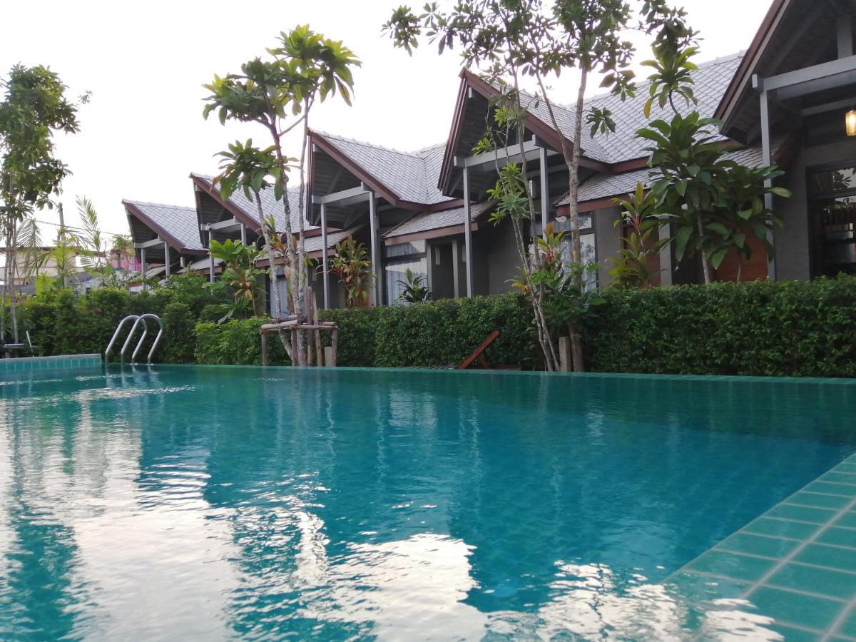 Jr Place * Klong Muang Beach